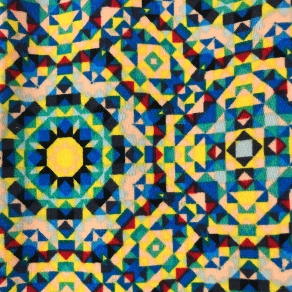 Soft S/M (2-8) Leggings LuLaRoe kaleidoscope print - Picture 2 of 6
